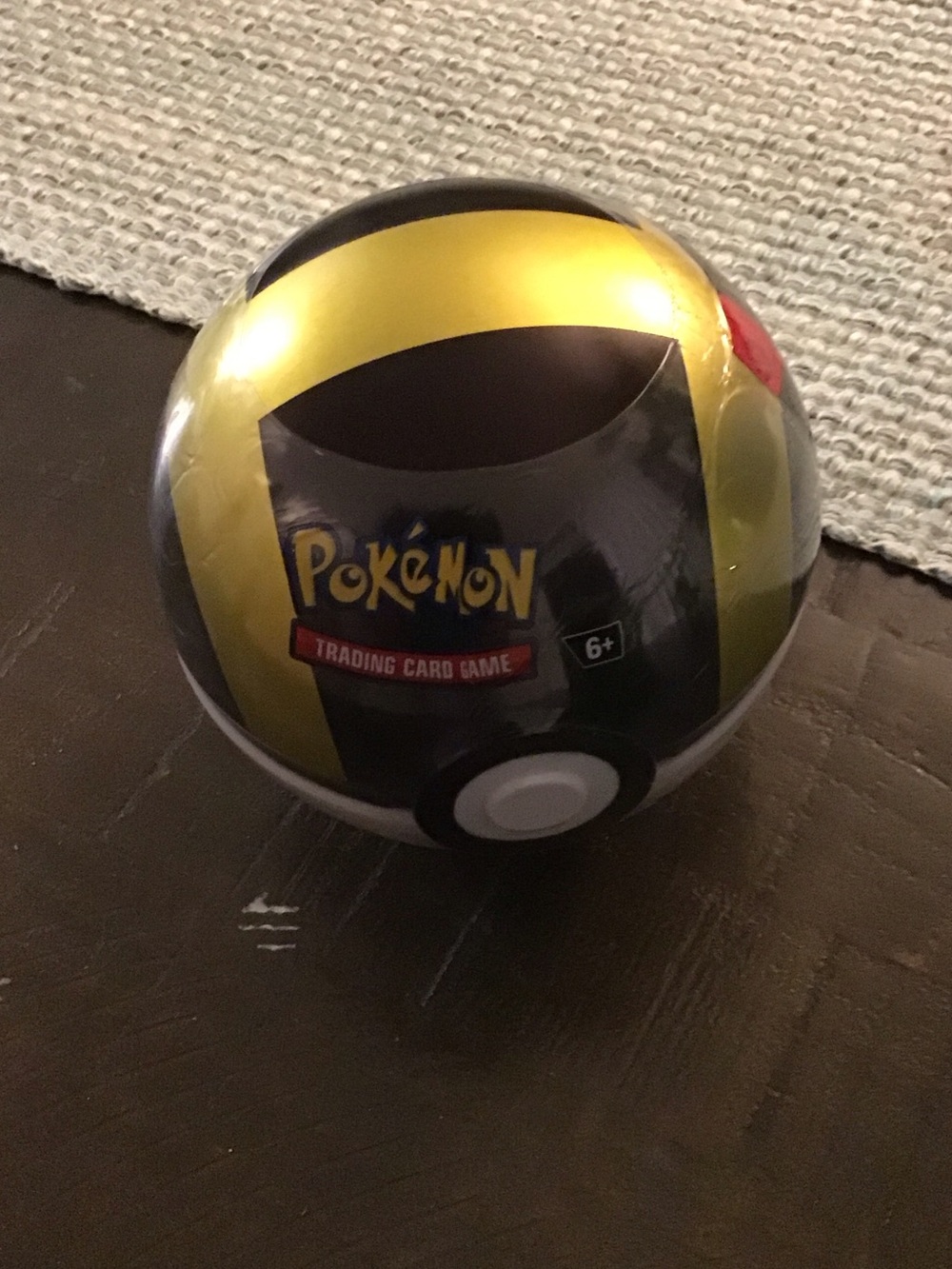 Trading Card Game Premium Ball - Black & Gold Poké Ball